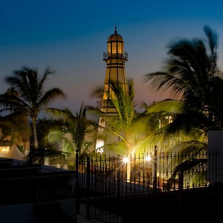 Rooms & Suites The Lighthouse Tias Exterior photo